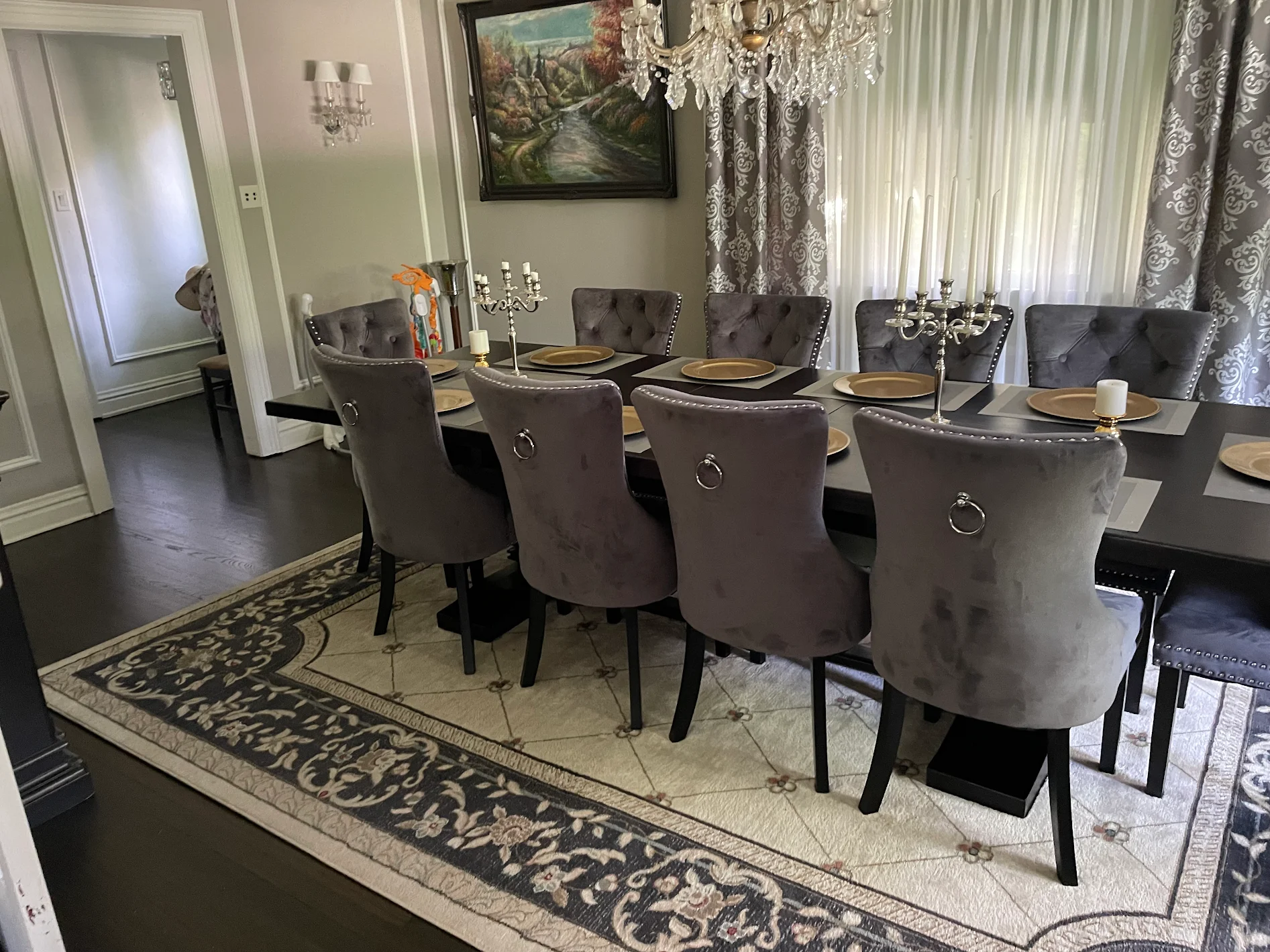Spotless living room after moving in/out cleaning service in Lake County, IL