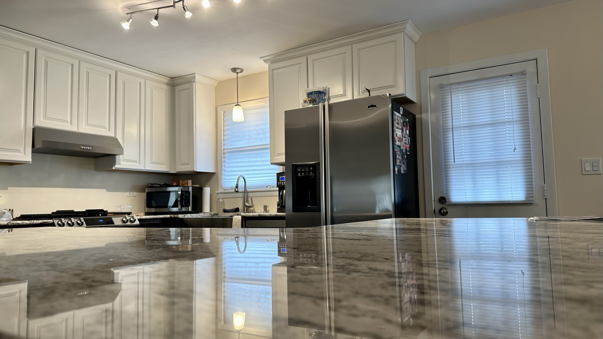 Sparkling clean kitchen after standard cleaning service in Lake County, IL