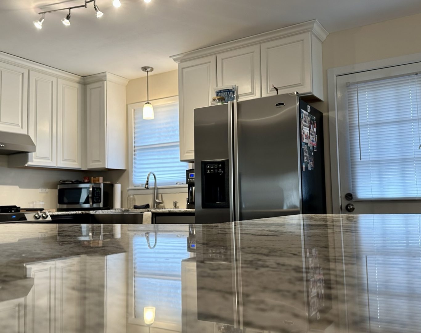 Sparkling clean kitchen after standard cleaning service in Lake County, IL